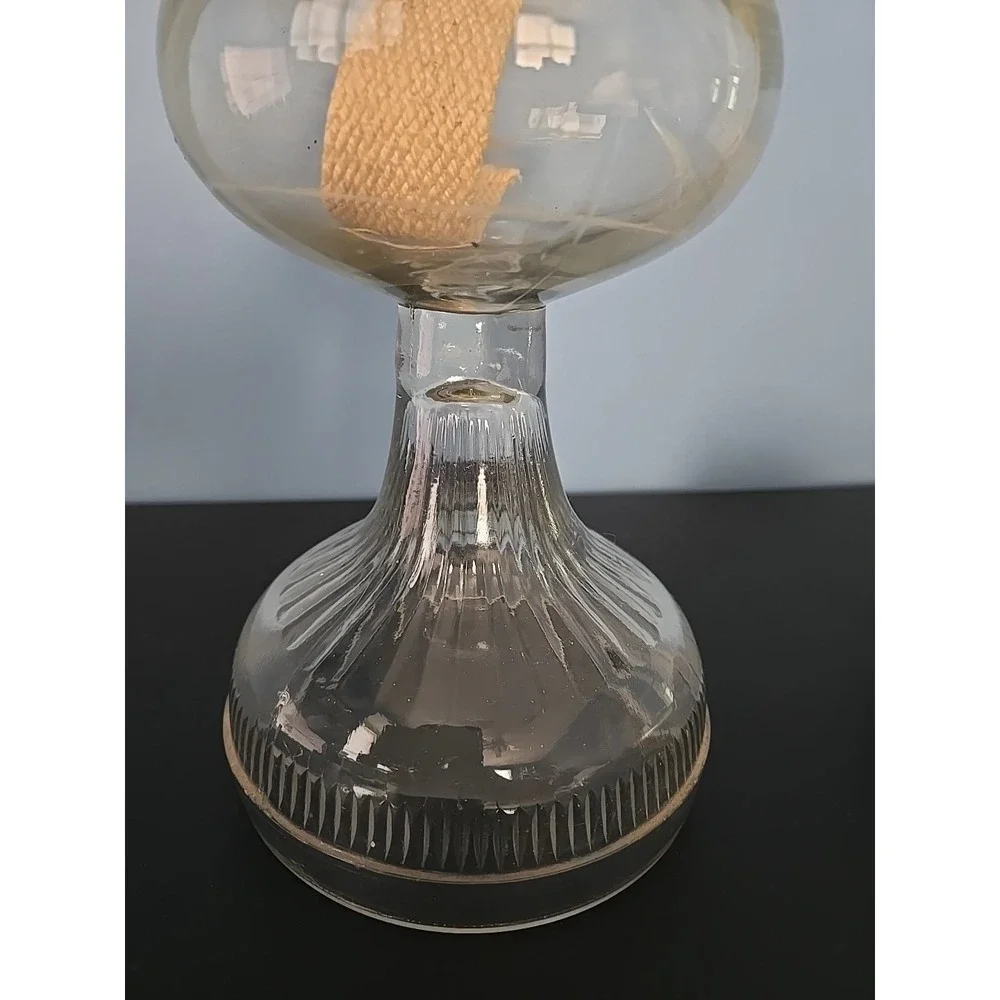 Risdon P & A Mfg. Co. Danbury Conn Eagle Oil Kerosene Lamp Glass base